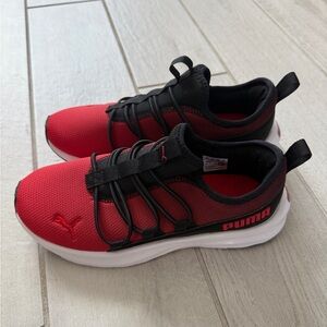 Puma Softride Kids Sneakers Size 6.5 Red Black White Never Worn